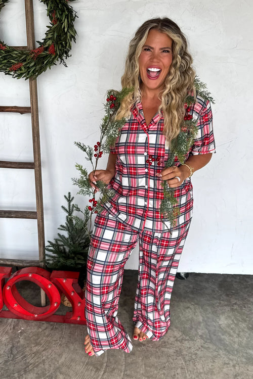 Christmas Luxe PJ Lounge Set – XS to 3XL (Preorder Closes 9/10 at 12pm CST)