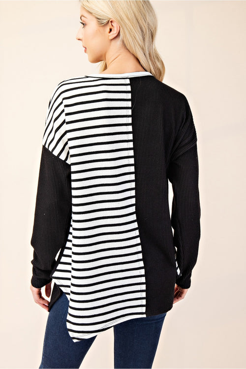 Easy Rhythm Stripe Contrast Pullover Top