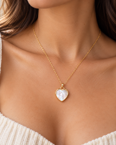 Mother of Pearl Heart Locket | 18kt Gold Vermeil