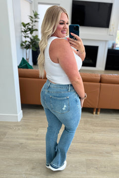 Judy Blue Isla Mid Rise Distressed Bootcut Jeans – Vintage Wash with Released Hem | Sizes 0–24W