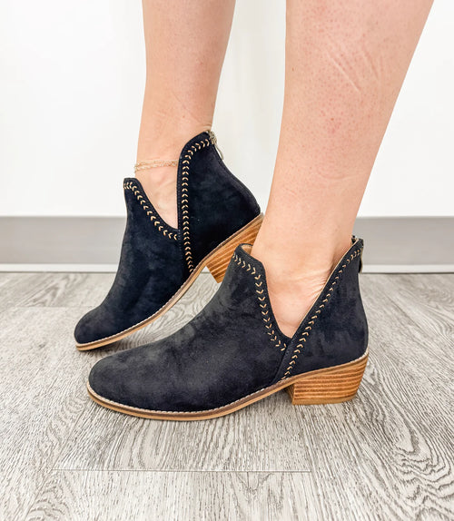 Bluffin’ Bootie – Black Vegan Suede by Corkys (Sizes 7–11)