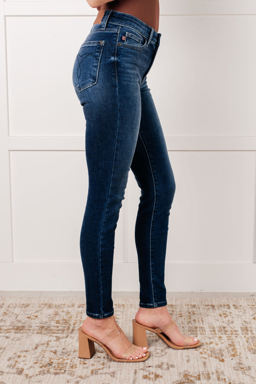 Skylar Mid Rise Thermal Vintage Skinny Jean | Dark Wash | Sizes 0-24W | Cozy & Stylish