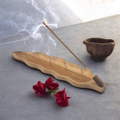 Teak Root Leaf Incense Holder – Natural Wood Burner