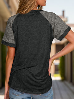 Full Size Contrast Round Neck Short Sleeve T-Shirt - Basic Style in 6 Awesome Colors, Sizes S-3XL