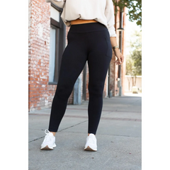 Black full-length leggings with side pockets
