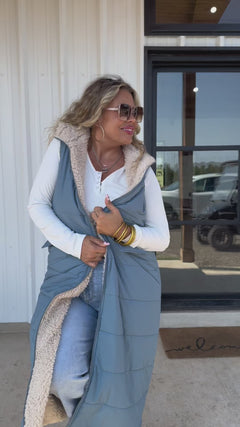 PREORDER- REVERSIBLE SHERPA PUFFER VEST