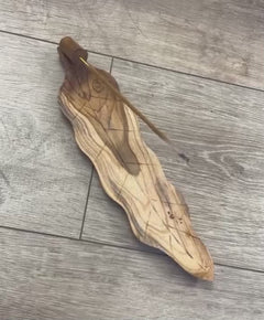 Teak Root Leaf Incense Holder – Natural Wood Burner